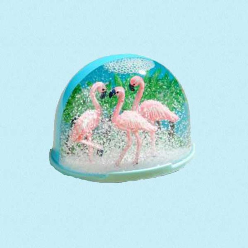 Snøkule flamingoer og palmer